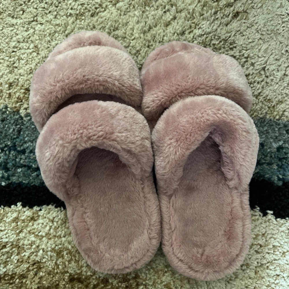 Pink furry slipper
